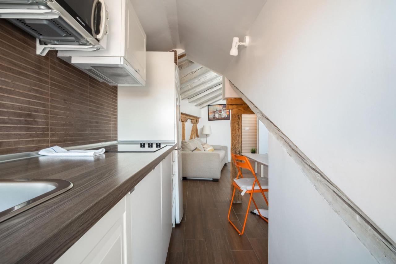 Minty Stay - Plaza Mayor 1 Bd Madrid Exterior photo